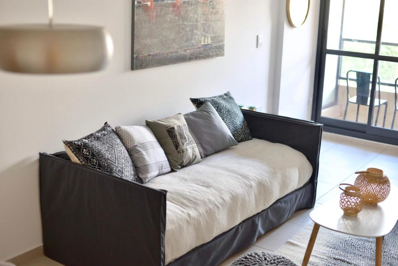 Apartamento 370 General Simón Bolívar *